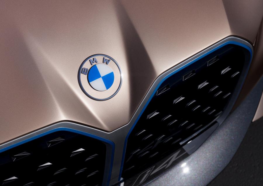 Детали экстерьера BMW Concept i4 2020 года  (фото 18 из 71)